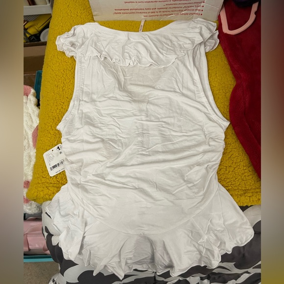 Free People Ruffle Me Away Tank Small NWT - Picture 12 of 16